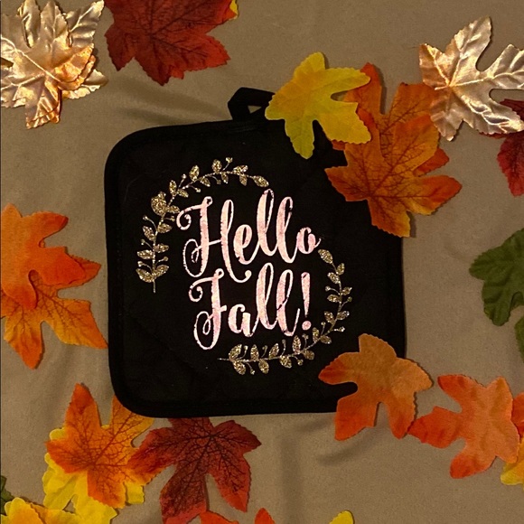 Custom “Fall” Pot Holder Set - Picture 5 of 5